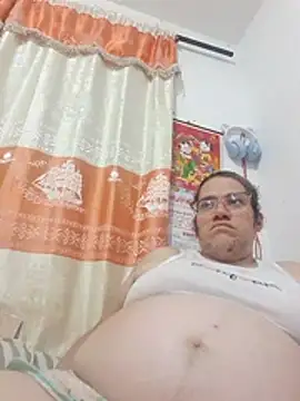karlythoth@xh webcam