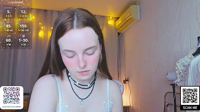 bae_cake_ live cam on StripChat