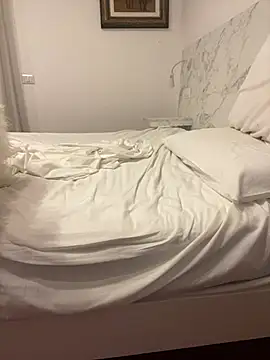 MonicaMorbida webcam
