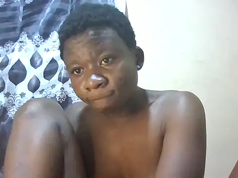 NaughtyNyra webcam