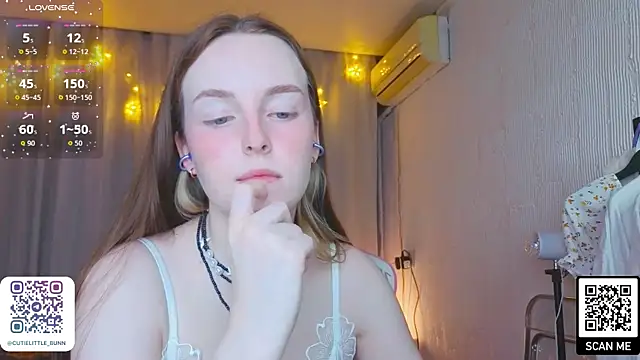 bae_cake_ webcam