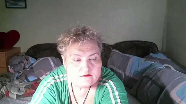 Lana555 live cam on StripChat
