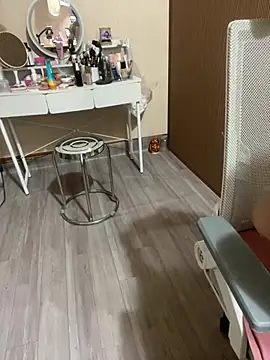 Mina048 webcam