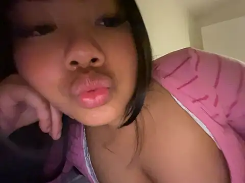 TitiTinyThai webcam
