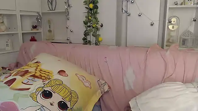 _karolynesyera_ webcam