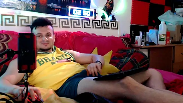 Hugec0ck007 webcam