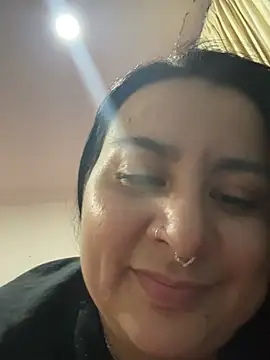 Abril_Luv webcam
