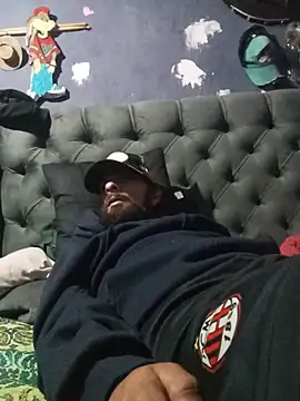 hairy_mannn live sex cam