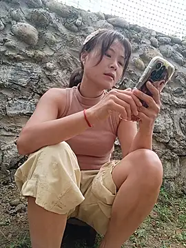 Linda-yiyi webcam