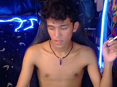 hugekenbigcock webcam