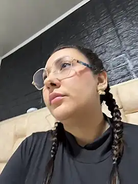 KittyObsession live sex cam
