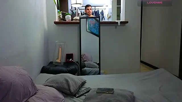 Matiashorney webcam