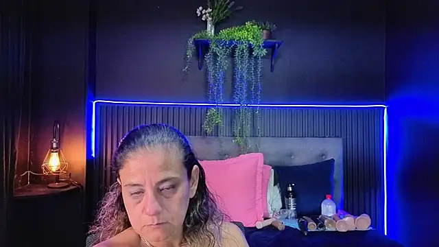 sasi_luna webcam