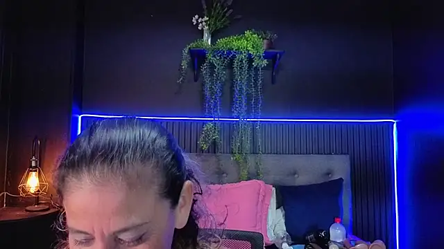 sasi_luna webcam