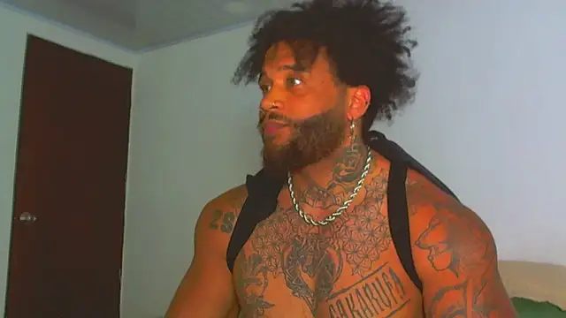 ragnar0825 webcam