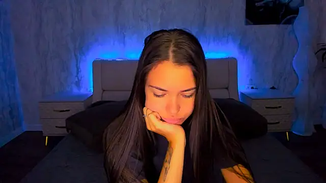 AlexaBarkley webcam