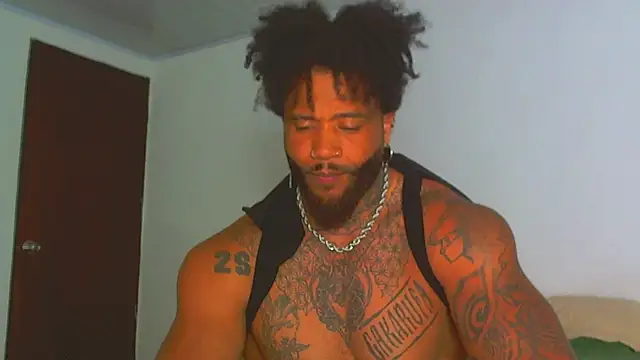 ragnar0825 webcam