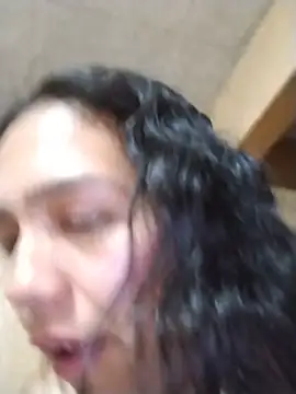 loveHoney02 webcam