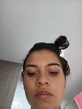 Samira_1 webcam