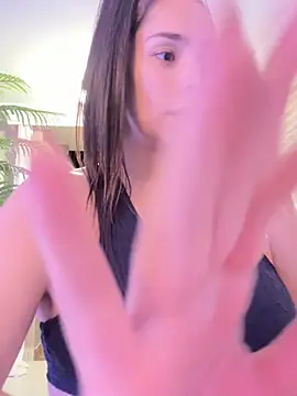 Mau_White webcam