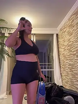 Mau_White live sex cam