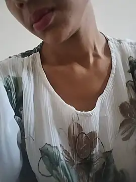 neha_singh0 webcam