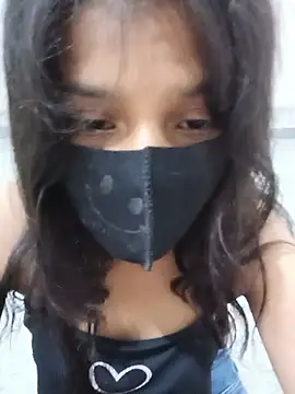 HOTDARLING420 live cam on StripChat