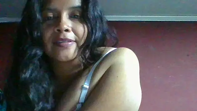 DianaOchoa_ live cam on StripChat
