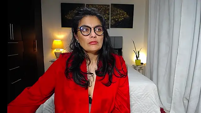 Lust_Mom41 webcam