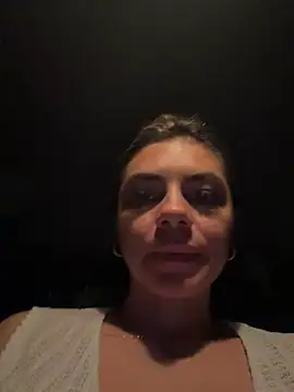 alicee16 Live Webcam on Stripchat