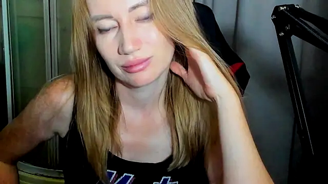 JessFoxxx webcam