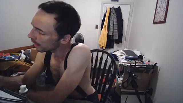 JohnnyMoves webcam