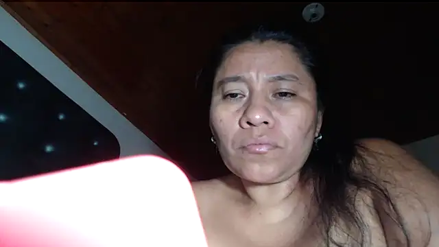 adrixxx38 live cam on StripChat