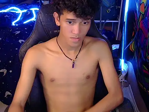 hugekenbigcock webcam