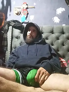 hairy_mannn webcam