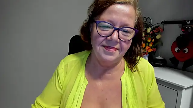 Adelewildx webcam
