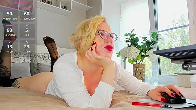 QueenViktoria webcam