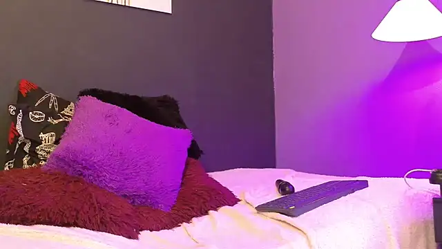 Karim_mansur webcam