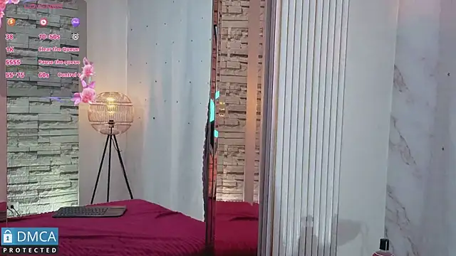 mily_g_ webcam