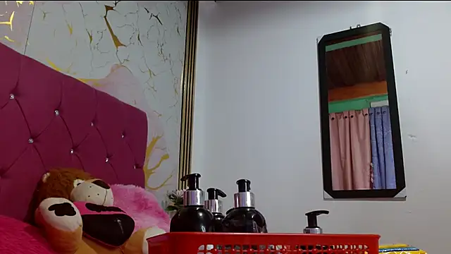 foxpaola22 webcam