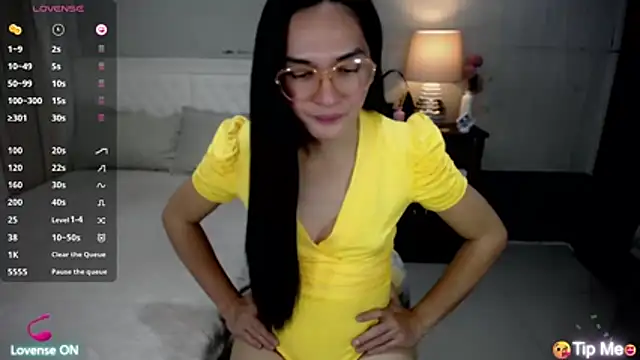 AsianSweetHeartxX webcam