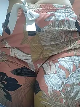 Lexa_bloom webcam