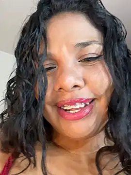 Rashell1_Queen webcam