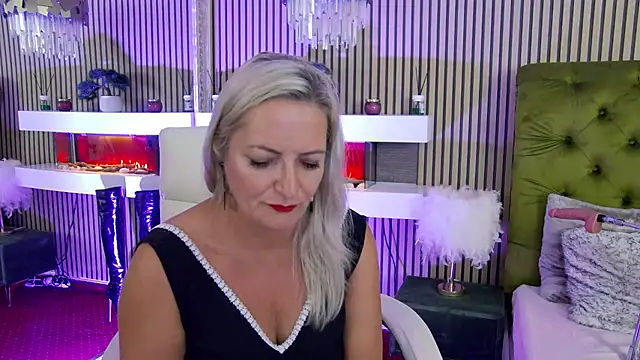 LadyTouch webcam