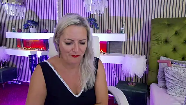 LadyTouch webcam