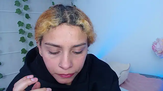 Sarabubbie webcam