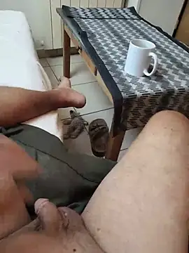 Corref live cam on StripChat