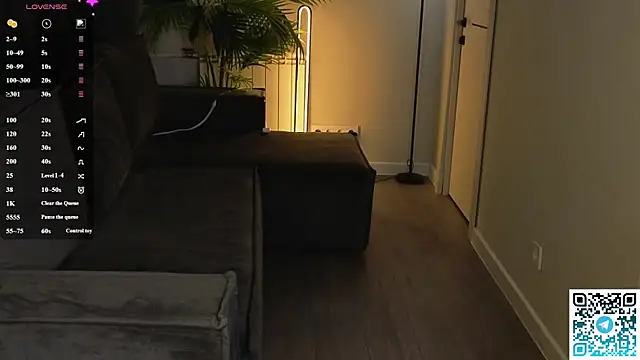 Leslie_Scott webcam
