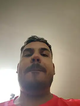 LatinBearX webcam