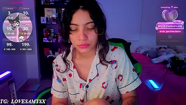 Lovelyamyy webcam